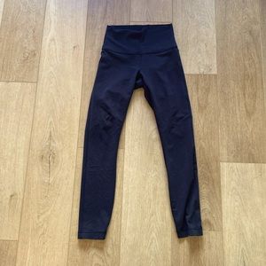 Lululemon black leggings